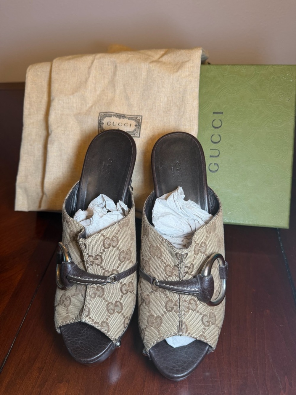 Gucci Signature Horsebit clogs